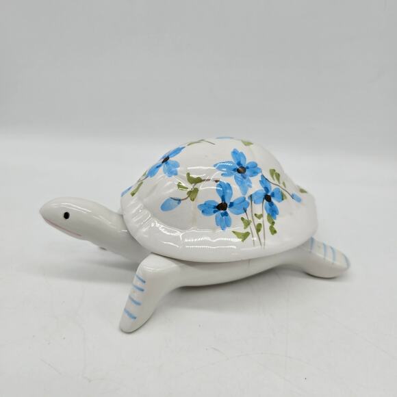 Vintage Porcelain Turtle Trinket Box Made in Portugal Floral White Blue READ - Picture 2 of 10